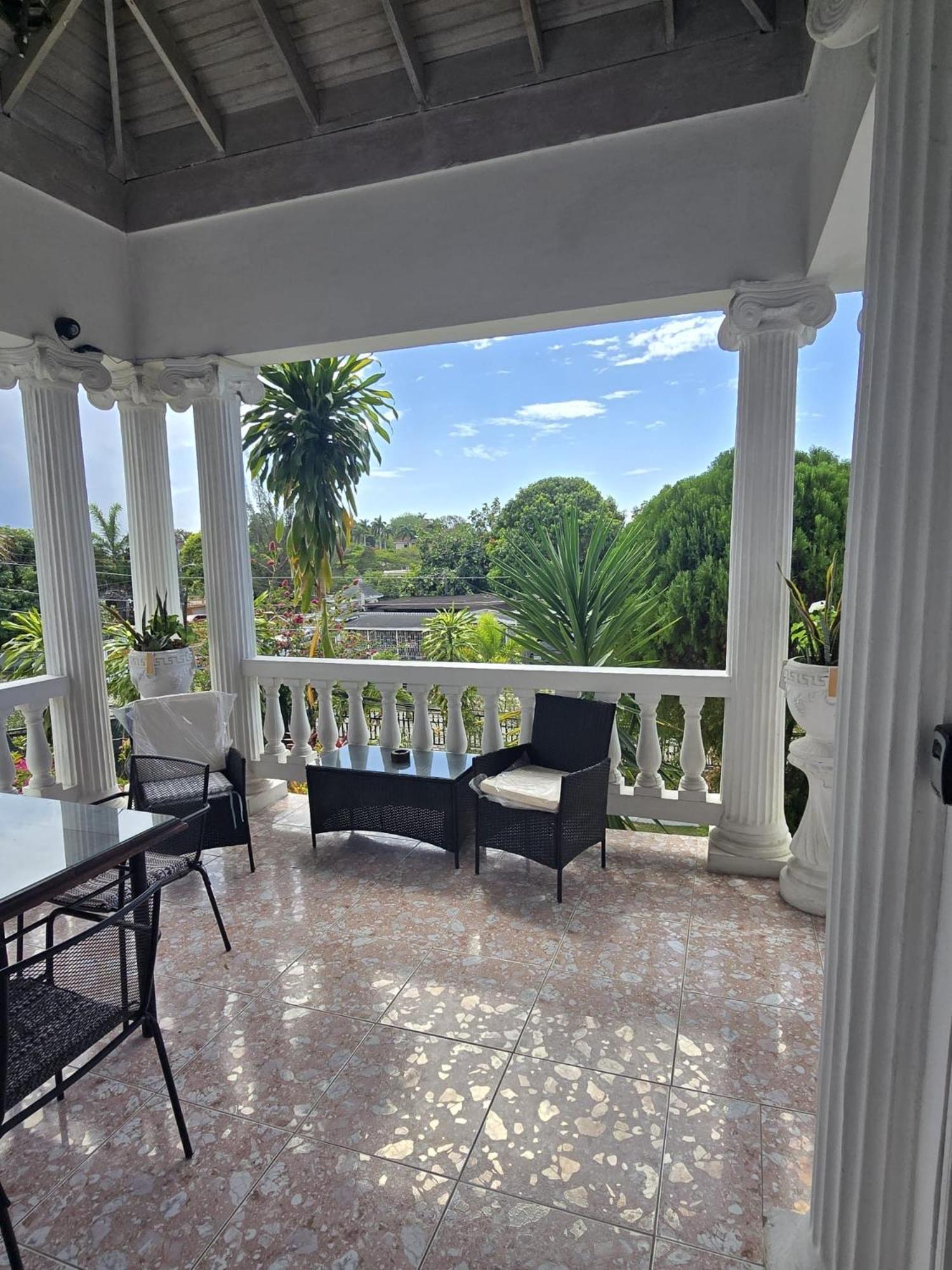 Paradise Palms Jamaica Vacation Rental 蒙特哥贝 外观 照片