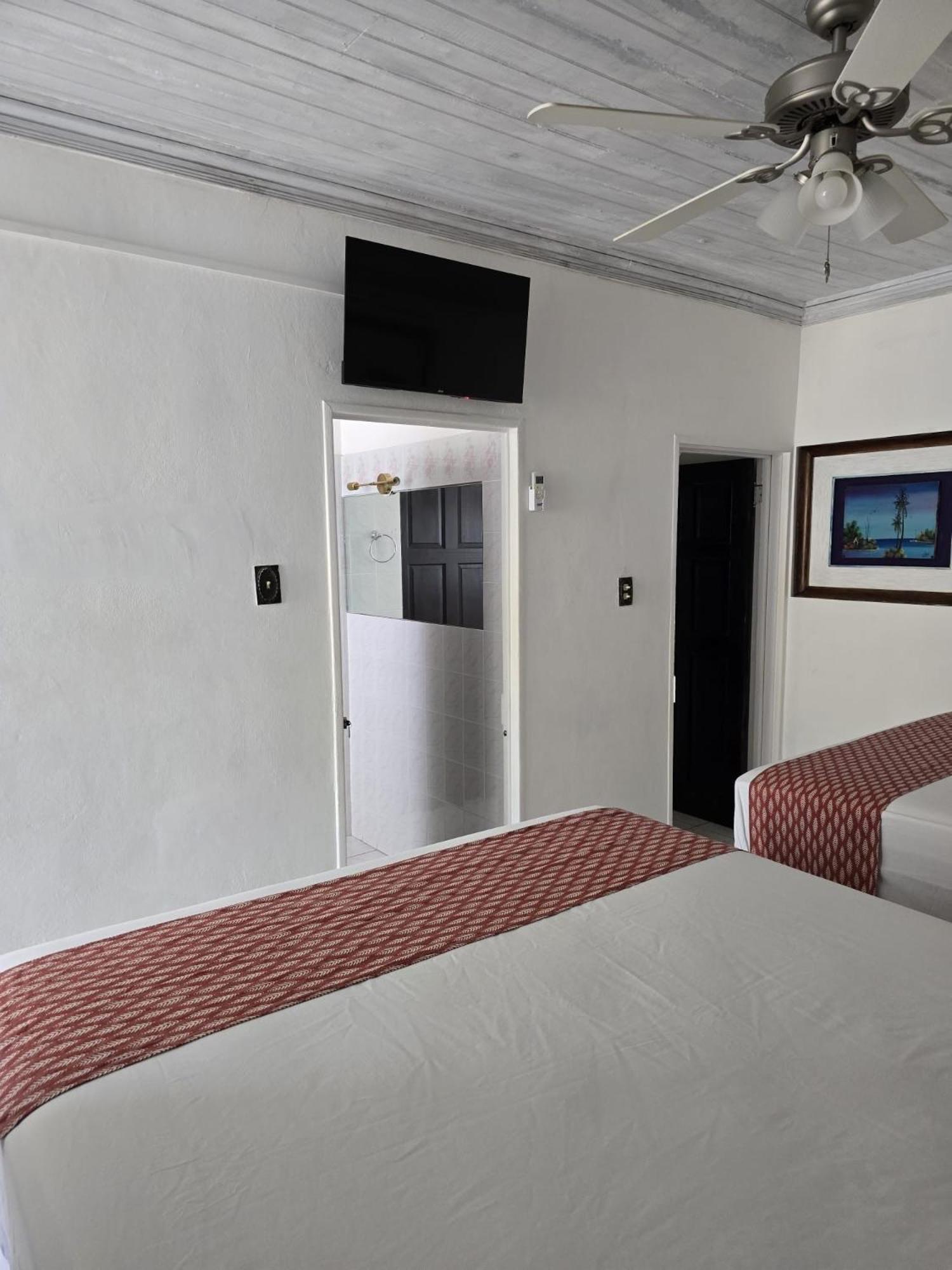 Paradise Palms Jamaica Vacation Rental 蒙特哥贝 外观 照片